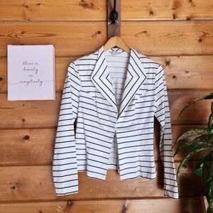 Boston Proper White Navy Blue Striped Blazer Jacket Stretch Shoulder Pads Size 6
